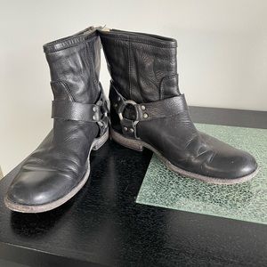 Womens Vintage Frye short Harness Black Boot Size 7.5